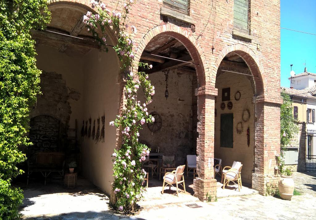 B&B Palazzo Mattei Novafeltria 外观 照片
